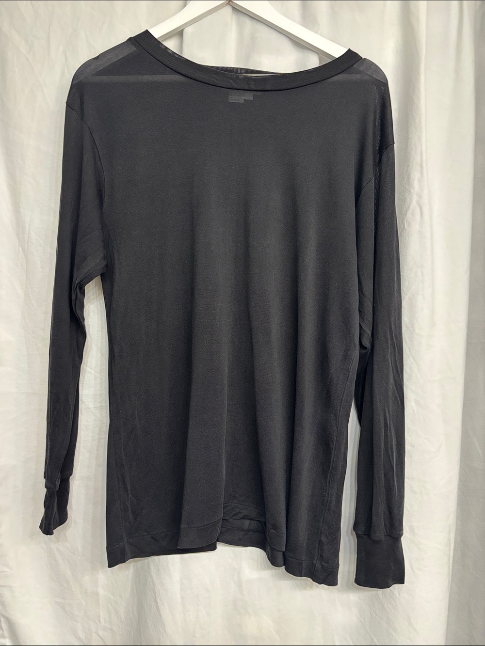 WinterSilks Men's Long Sleeve Crewneck Shirt - Black 100% pure silk